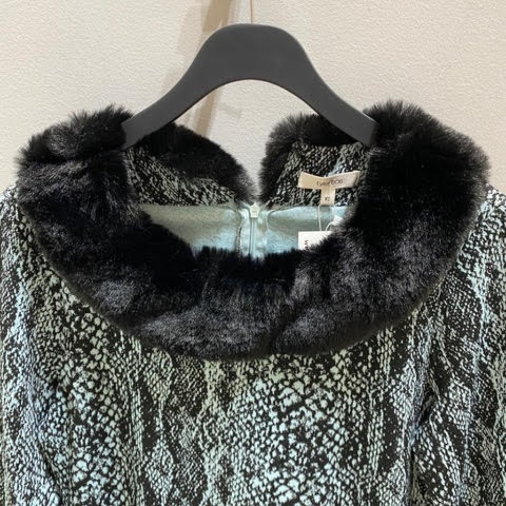 Fur Trim Snakeskin Dress - Picture 3 of 5